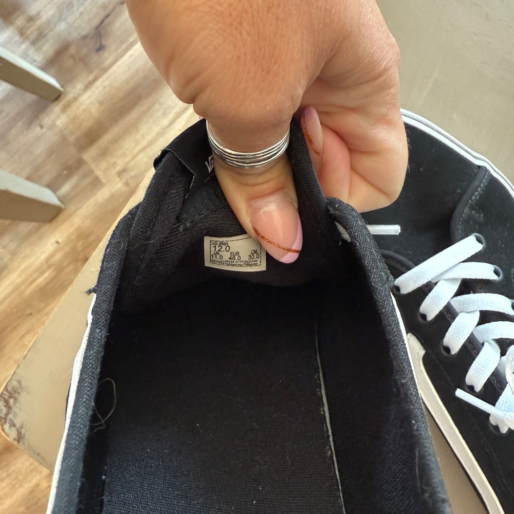 Vans Black and White size 12 men’s *worn once” - Picture 4 of 6